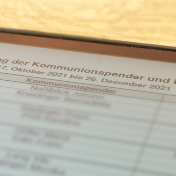 Kommunionspender, Lektoren, Vorsänger,...