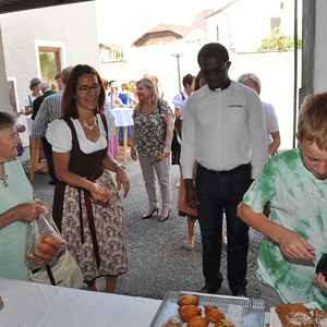 Verabschiedung Kaplan Kinsley, Kräuterweihe und Goldhauben Einladung