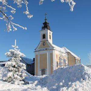 Kirche im Winter