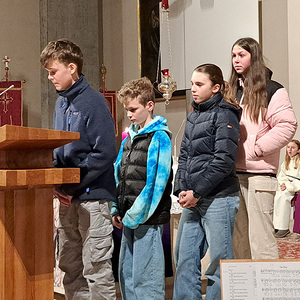 Firmlinge bringen ihre Gedanken vor