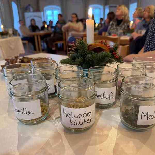 Räuchern zu heiligen Zeiten