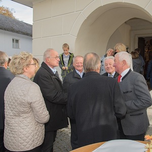 Festgottesdienst und Agape