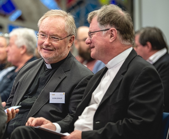 Bischof Manfred Scheuer und Generalvikar Severin Lederhilger