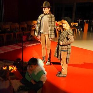 OLYMPUS DIGITAL CAMERA         