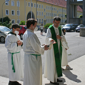 Enthüllung von drei Gedenktafeln