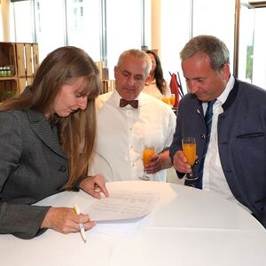 25 neu ausgebildete Bibliothekarinnen für OÖ