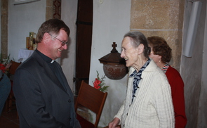 Bischof Scheuer und Franziska Jägerstätter