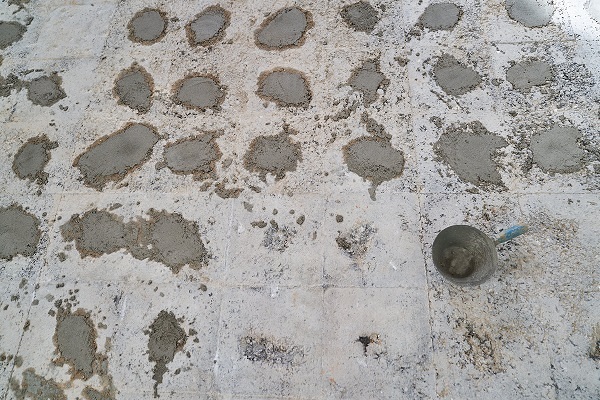 Bodenaufbau südliche Seitenkapelle