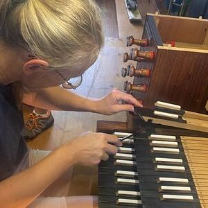 ... werden jetzt die Tasten gereinigt.