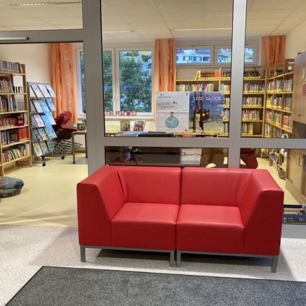 © Bibliothek Pierbach