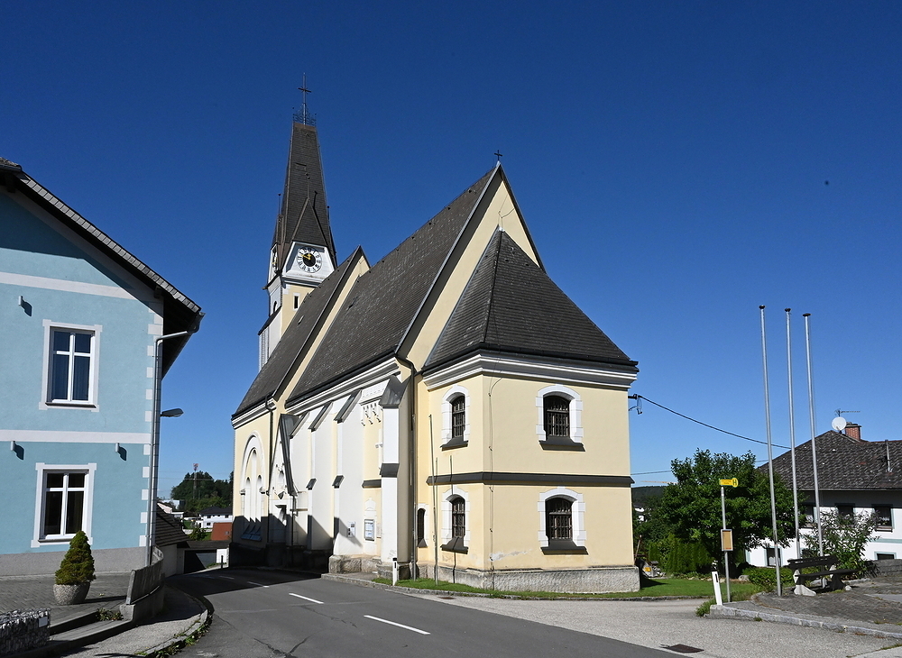 Pfarrkirche Aurach am Hongar