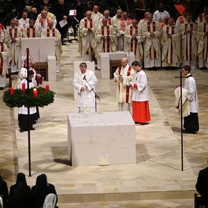 Salbung des Altars 