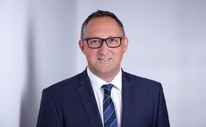 Christian Forster-Gartlehner ist ab 1. August 2026 neuer Verwaltungsvorstand der Pfarre EferdingerLand.