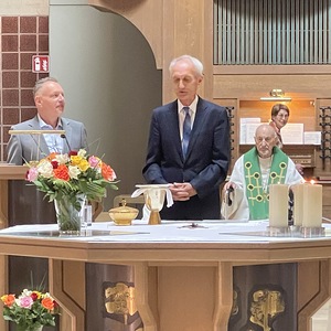 Herr Dr. Alfred Jaeger wird als neuer Wortgottesfeier-Leiter vorgestellt