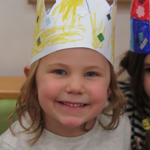 Viele Dinge aus Papier