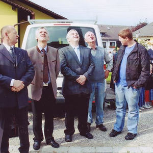 PGR beim Aufzug des Kreuzes