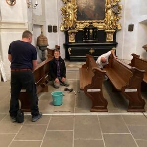 Entfernung der Bestuhlung