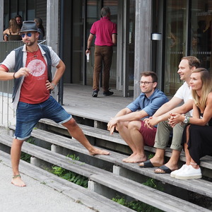 OLYMPUS DIGITAL CAMERA         