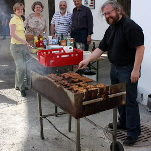 Neugestalteter Kirchenplatz 