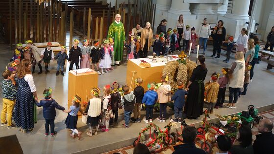 mit dem Pfarrcaritas-Kindergarten Hl. Familie