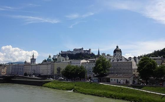 Blick auf die Altstadt in Salzburg             