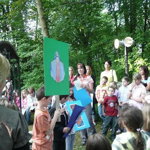 Maiandacht Frauen und Erstkommunikanten