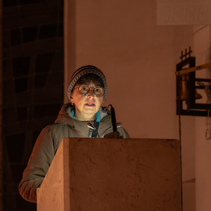 Adventlicher Gottesdienst um 6 Uhr früh bei Kerzenlicht