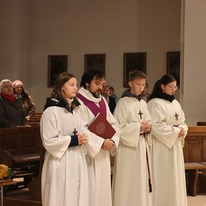 Adventkranzweihe 2022 in St. Quirinus