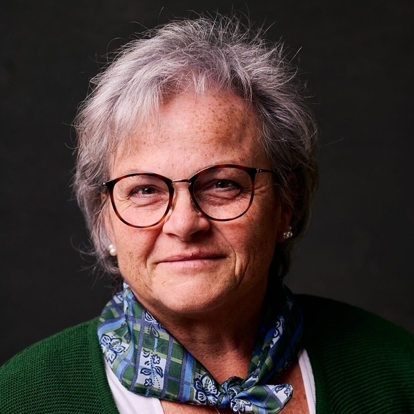 Dekanatssekretärin Barbara Prammer