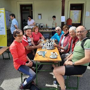Station Gaspoltshofen: gemütliche Pause nach Radfahrt