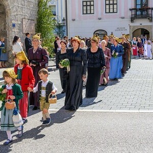 Segnung der Kreuzigungsgruppe am Schmidberg
