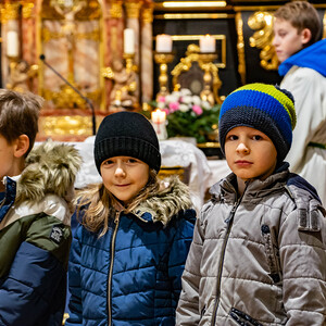 Erstkommunionkinder stellten sich im Gottesdienst vor