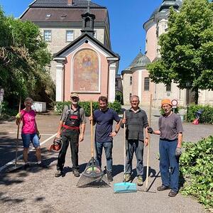 DANKE allen Helfern - viele Hände, schnelles Ende!