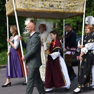 Prozession zu Fronleichnam