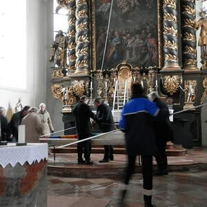 Fastentuch der Pfarrkirche Ostermiething