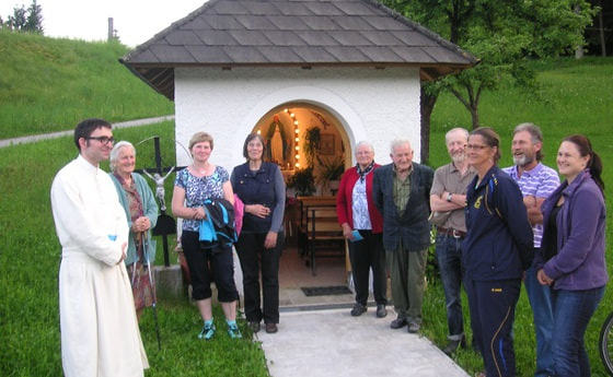 Maiandacht bei Familie Maier in Männersdorf