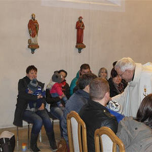 Kindersegnung mit P. Meinrad