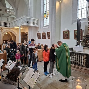 Schul- und Kindergartentaschen-Segnung