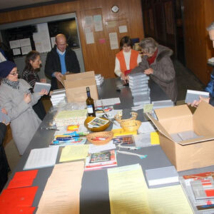 Neues Gotteslob im Gottesdienst und Männerfrühschopppen