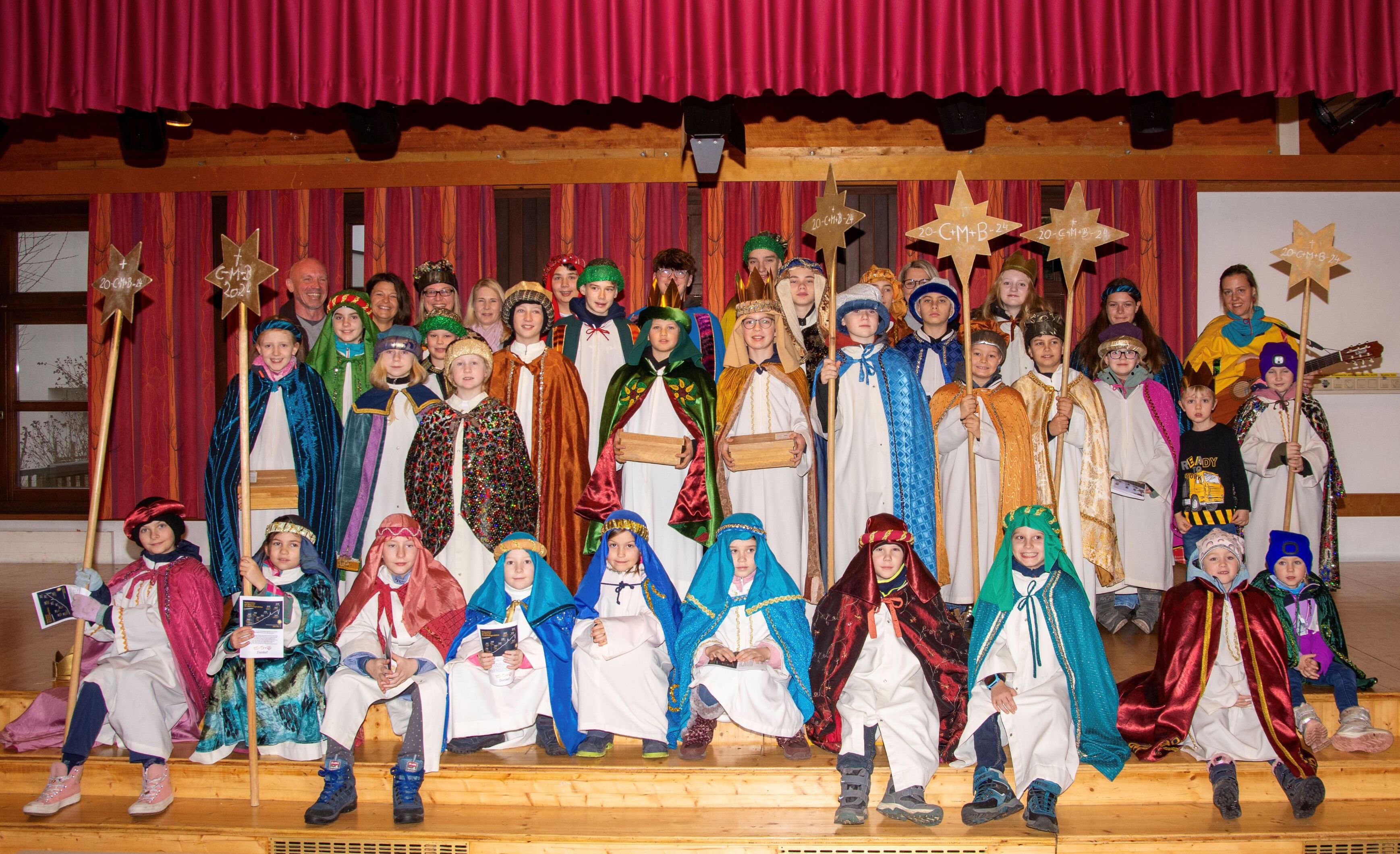 Sternsinger-Gottesdienst / © KJ Pfarrgemeinde Schönering