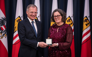 Bronzenes Kulturehrenzeichen für Elisabeth Leitner-Litzlbauer