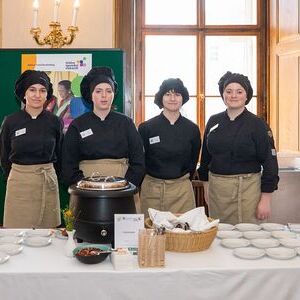 24. Benefizsuppenessen im Landhaus