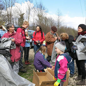 Traunauen-Reinigung mit ökomenischen Gottesdienst