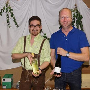 Weinfest in der alten Kirche