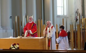 mit 75. Geburtstag von Pfr. Christian Zoidl