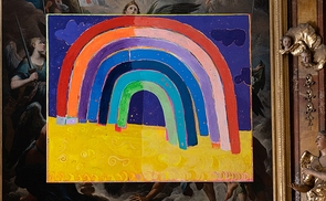 Bild aus der Serie „Rainbows“ von Béatrice Dreux in der Linzer Ursulinenkirche