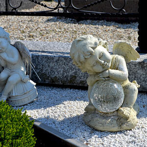 Friedhof und Aufbahrungshalle