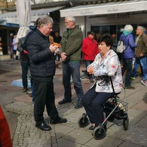 Arcimboldo - Bischofsbesuch am Südbahnhofmarkt - Sa. 25. März 2023