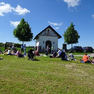 Familienwortgottesdienst am Kalvarienberg
