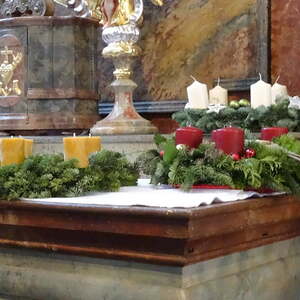 Warten auf den Segen.                       